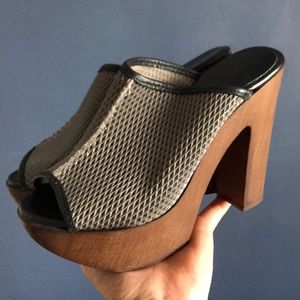 Charles David Tam platform as 6 taupe